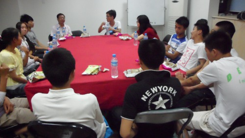 公司员工与贵州员工交流座谈