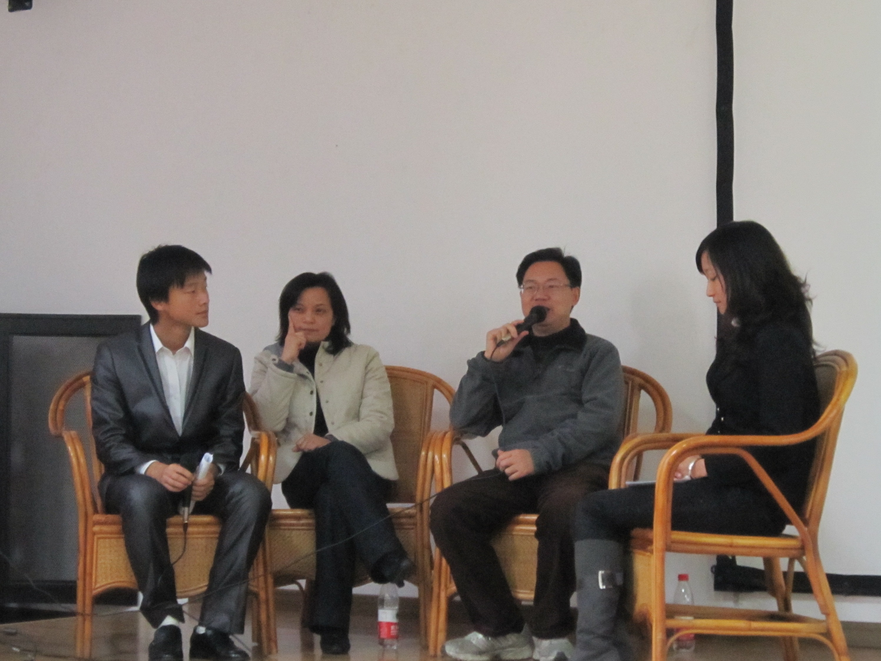 唐贇副经理与员工面对面